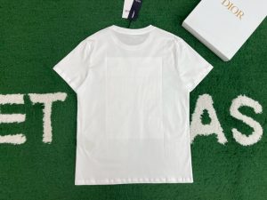 디올 티셔츠 25SS RA1105-2