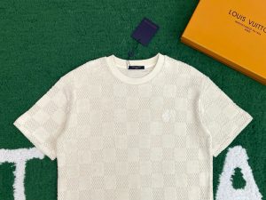 루이비* 티셔츠 25SS RA1116 - 이미지 4