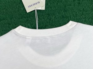 버버리 티셔츠 25SS RA1125-2 - 이미지 6