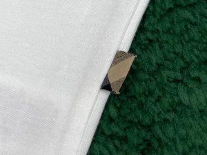 버버리 티셔츠 25SS RA1125-2 - 이미지 9