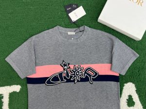 디올 티셔츠 25SS RA1126