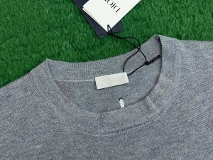 디올 티셔츠 25SS RA1126 - 이미지 8