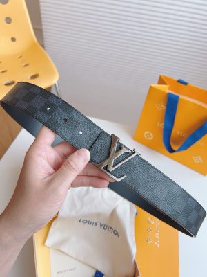 루이비통 벨트 M0213