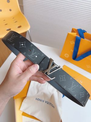 루이비통 벨트 M9043