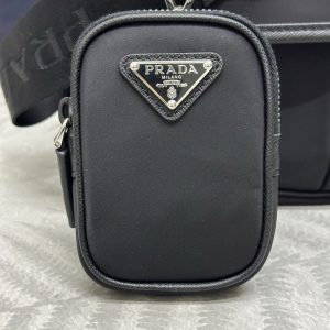 프라다 리나일론 플랩 크로스백 2VD769