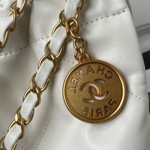샤넬 22백 미디엄 AS3261 화이트 금장