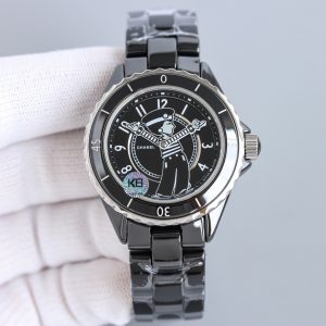 샤넬 J12 시계 블랙 오토메틱 38mm