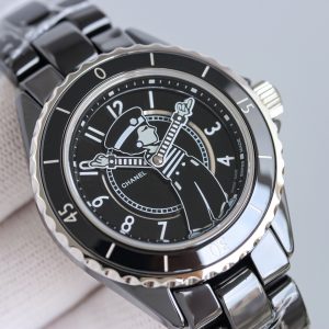 샤넬 J12 시계 블랙 오토메틱 38mm