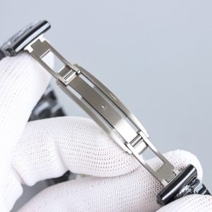 샤넬 J12 시계 블랙 오토메틱 38mm - 이미지 9