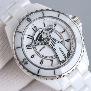 샤넬 J12 시계 화이트 오토메틱 38mm
