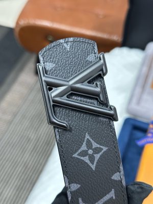 루이비통 벨트 M8846-2