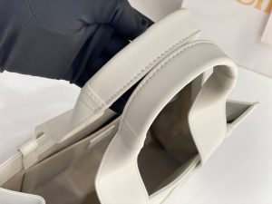 끌로에 우디백 미디엄 CHC22WS383I6026X-6 - 이미지 5