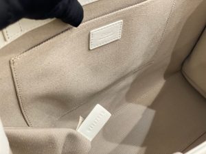 끌로에 우디백 라지 토트백 CHC23US382I60247-6 - 이미지 9