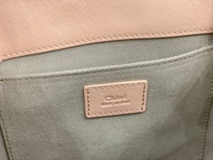 끌로에 우디백 스몰 CHC22WS397I60247 - 이미지 8