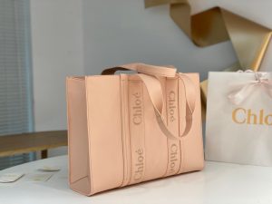 끌로에 우디백 라지 토트백 CHC23US382I60247