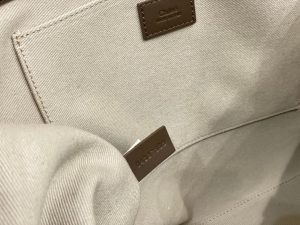 끌로에 우디백 라지 토트백 CHC23US382I60247-3 - 이미지 9