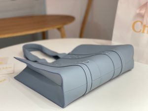 끌로에 우디백 라지 토트백 CHC23US382I60247-4 - 이미지 3