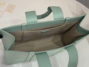 끌로에 우디백 라지 토트백 CHC23US382I60247-5 - 이미지 7
