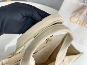 끌로에 우디백 라지 토트백 WS385-3