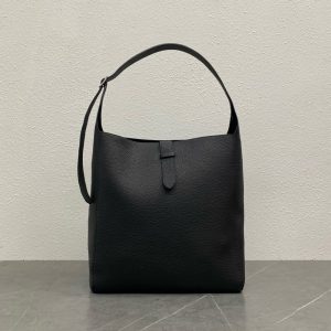 더 로우 블레이크 호보백 W1699