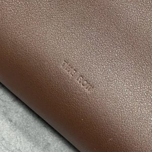 더 로우 아그네스 토트백 W1713 - 이미지 8