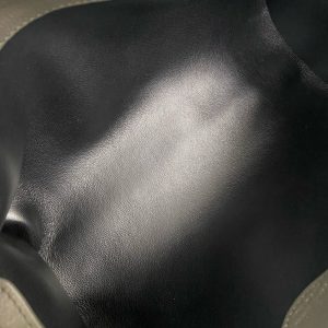 더 로우 이디스 토트백 W1673