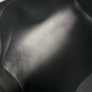 더 로우 이디스 토트백 W1673-2 - 이미지 6
