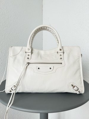 발렌시아가 르 시티백 미디엄 8230582 옵틱 화이트