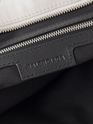 발렌시아가 르 시티백 미디엄 8230582 옵틱 화이트 - 이미지 10