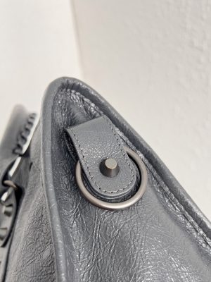 발렌시아가 르 시티백 미디엄 8230582 볼캐닉 록 - 이미지 7