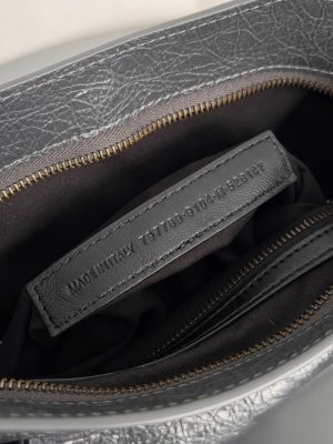 발렌시아가 르 시티백 스몰 8114422 볼캐닉 록 - 이미지 9