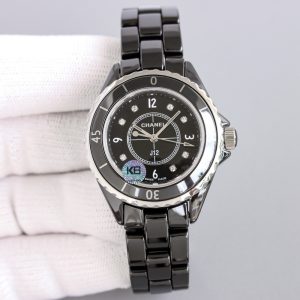 샤넬 J12 시계 블랙 오토메틱 33mm