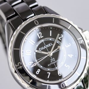 샤넬 J12 시계 블랙 아라비아 숫자 오토메틱 33mm - 이미지 5