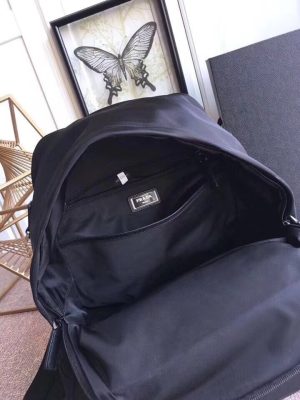 프라다 리나일론 백팩 2VZ025