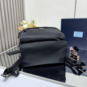 프라다 리나일론 백팩 2VZ066