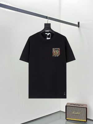 펜디 티셔츠 25SS 66ST280