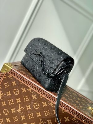 루이비통 스티머 웨어러블 월릿 M81746