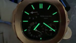 Patek Philippe Nautilus 5712/1R Chocolate Dial Rose 40mm - 이미지 8