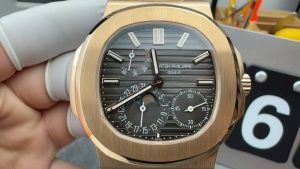 Patek Philippe Nautilus Moon Phase Rose Gold 5712R-001 - 이미지 8