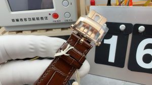 Patek Philippe Nautilus Moon Phase Rose Gold 5712R-001 - 이미지 4