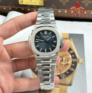 Alternative view of Patek Philippe Nautilus 5711/1A-010 Blue Dial 40mm