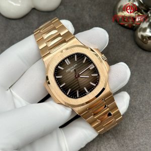 Patek Philippe Nautilus 5711/1R-001 Brown Dial Gold 40mm - 이미지 3