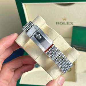Rolex Datejust 126334 Blue Diamond Dial 41mm - 이미지 10