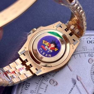Rolex GMT-Master II Black Dial 126711 - 이미지 9
