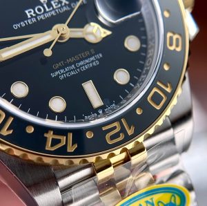 Rolex GMT-Master II 40 mm 126713GRNR - 이미지 8