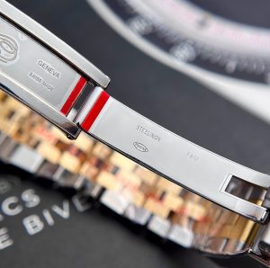 Rolex GMT-Master II 40 mm 126713GRNR - 이미지 10