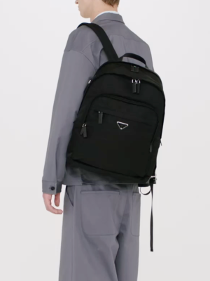 Alternative view of 프라다 리나일론 백팩 2VZ048-2