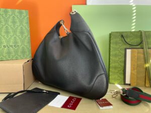 구찌 B 미디엄 숄더백 815924-3 - 이미지 7