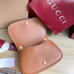 구찌 여성 블론디 스몰 탑 핸들백 815714-2 - 이미지 6