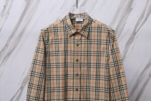버버리 셔츠 25FW B16 - 이미지 3